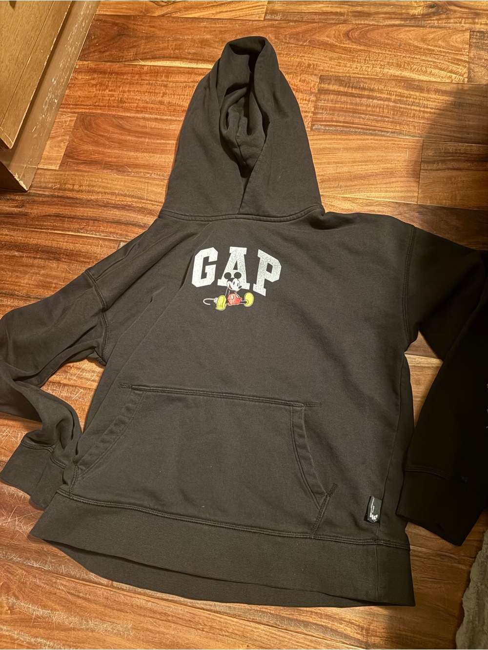 GAP x Disney Mickey Mouse Hoodie Kids XXL Black Wash Graphic Sweatshirt (k)